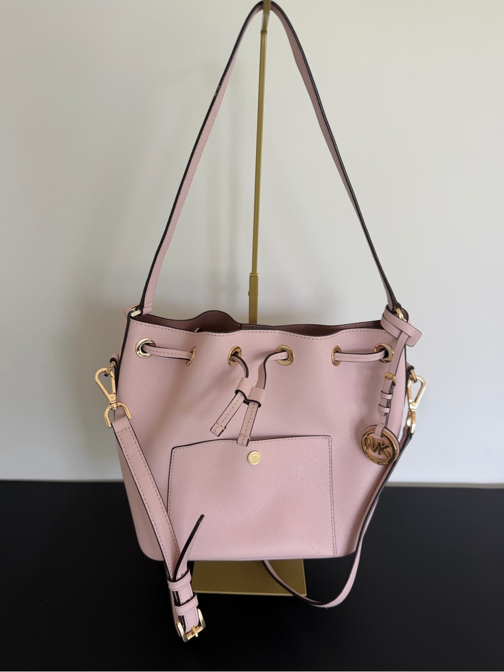 Michael Kors Saffiano Bucket Bag Blush Pink Crossbody Shoulder